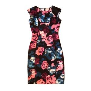 HP 🤩 Love Ady ~ Floral Bodycon Sheath Dress